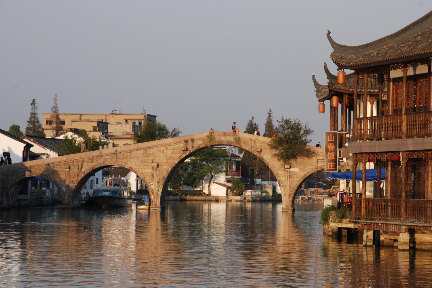 Shanghai Suburb Water Village Half Day Tour: Zhu Jia Jiao Water Village and Boat Ride (Private) | Gray Line